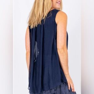 Navy Sleeveless 100% Silk drapey Women's Blouse size Medium